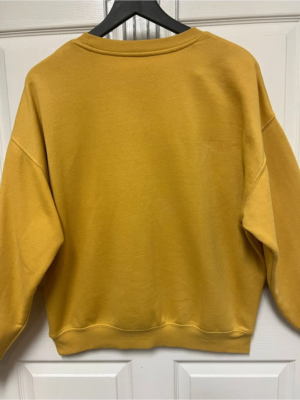 Yale University Men's Mustard Crewneck Sweatshirt